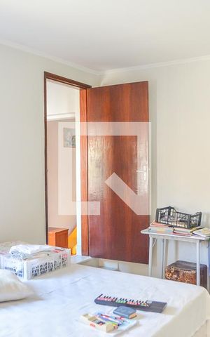 Casa à venda com 200m², 2 quartos e 2 vagasQuarto 2