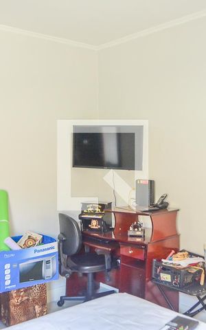 Casa à venda com 200m², 2 quartos e 2 vagasQuarto 2