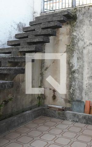 Casa para alugar com 120m², 2 quartos e 1 vagaQuintal