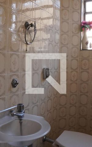 Casa para alugar com 120m², 2 quartos e 1 vagaLavabo