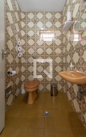 Casa para alugar com 168m², 3 quartos e 2 vagas Casa para alugar com 168m², 3 quartos e 2 vagasLavabo