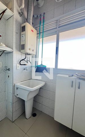 Apartamento para alugar com 55m², 1 quarto e 1 vagaÁrea de Serviço