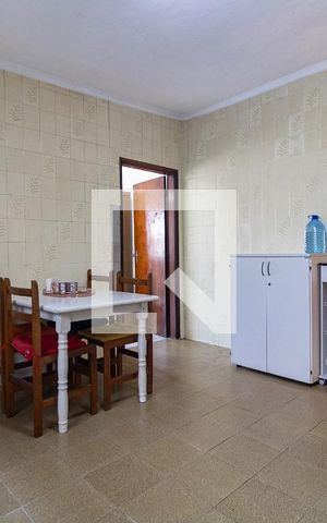 Casa à venda com 140m², 3 quartos e 3 vagas Casa à venda com 140m², 3 quartos e 3 vagasCozinha