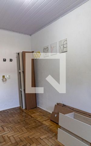 Casa à venda com 140m², 3 quartos e 3 vagas Casa à venda com 140m², 3 quartos e 3 vagasQuarto 1