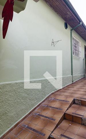 Casa à venda com 140m², 3 quartos e 3 vagas Casa à venda com 140m², 3 quartos e 3 vagasQuintal