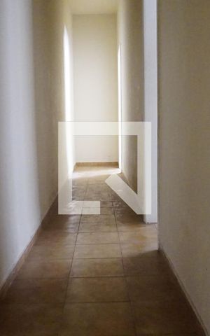 Casa para alugar com 480m², 3 quartos e 2 vagascorredor