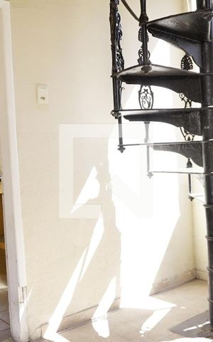 Casa para alugar com 480m², 3 quartos e 2 vagasescda