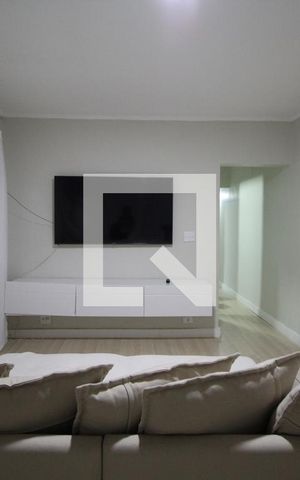 Casa à venda com 149m², 2 quartos e 2 vagas Casa à venda com 149m², 2 quartos e 2 vagasSala