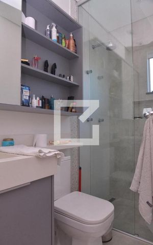Casa à venda com 289m², 3 quartos e 4 vagasBanheiro da Suíte 1