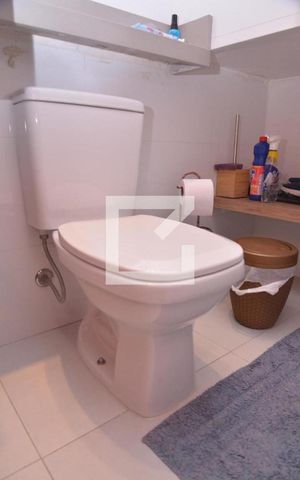 Casa à venda com 289m², 3 quartos e 4 vagasLavabo
