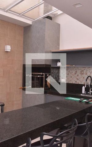Casa à venda com 289m², 3 quartos e 4 vagasChurrasqueira
