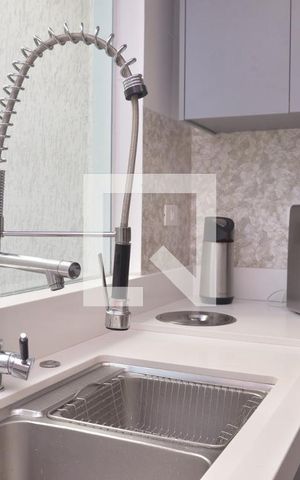 Casa à venda com 289m², 3 quartos e 4 vagasCozinha - Torneira