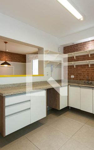 Casa à venda com 110m², 2 quartos e 2 vagasCozinha