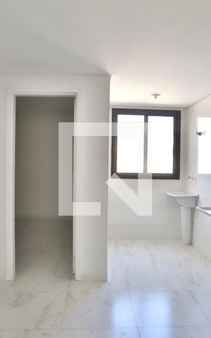 Apartamento à venda com 29m², 1 quarto e sem vaga Apartamento à venda com 29m², 1 quarto e sem vagaSala / Cozinha