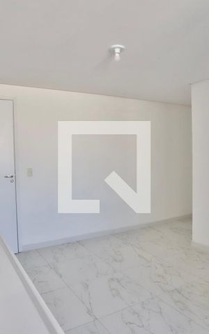 Apartamento à venda com 29m², 1 quarto e sem vaga Apartamento à venda com 29m², 1 quarto e sem vagaSala / Cozinha