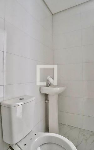 Apartamento à venda com 29m², 1 quarto e sem vaga Apartamento à venda com 29m², 1 quarto e sem vagaBanheiro