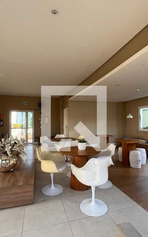 Apartamento à venda com 54m², 2 quartos e 1 vaga Apartamento à venda com 54m², 2 quartos e 1 vagaÁrea comum - Salão de festas