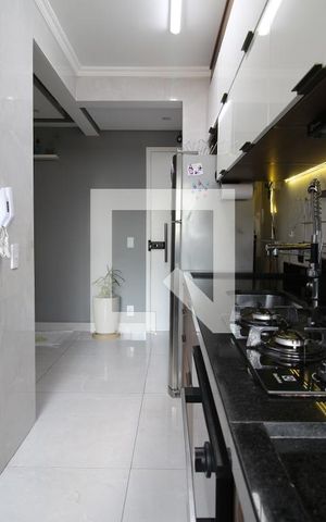 Apartamento à venda com 54m², 2 quartos e 1 vagaCozinha