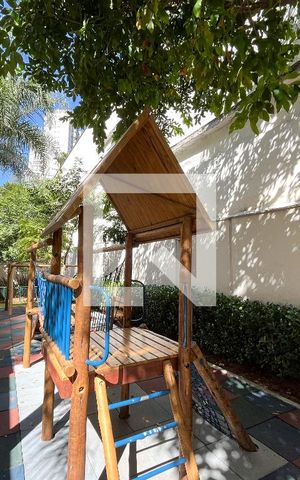 Apartamento à venda com 190m², 4 quartos e 2 vagas Apartamento à venda com 190m², 4 quartos e 2 vagasÁrea comum - Playground