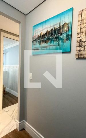 Apartamento à venda com 190m², 4 quartos e 2 vagas Apartamento à venda com 190m², 4 quartos e 2 vagasQuarto 4