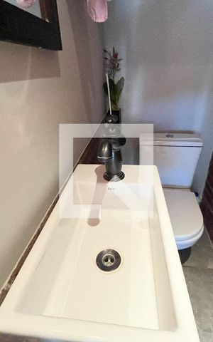 Apartamento à venda com 190m², 4 quartos e 2 vagas Apartamento à venda com 190m², 4 quartos e 2 vagasLavabo da Cobertura