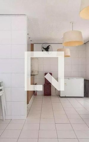 Apartamento para alugar com 49m², 2 quartos e sem vagaÁrea comum