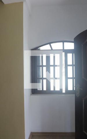 Casa à venda com 380m², 6 quartos e 4 vagasSala
