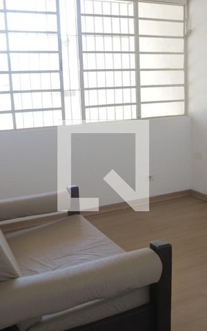 Casa à venda com 380m², 6 quartos e 4 vagasHall