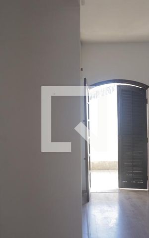 Casa à venda com 380m², 6 quartos e 4 vagasSuite