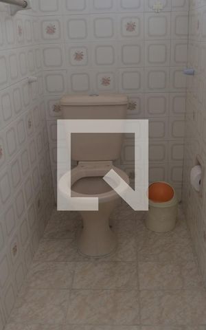Casa à venda com 380m², 6 quartos e 4 vagasBanheiro Social 1