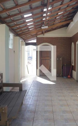 Casa à venda com 380m², 6 quartos e 4 vagasÁrea externa