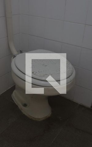 Casa à venda com 380m², 6 quartos e 4 vagasBanheiro Social 2