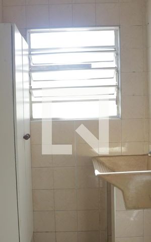Casa à venda com 380m², 6 quartos e 4 vagasCozinha