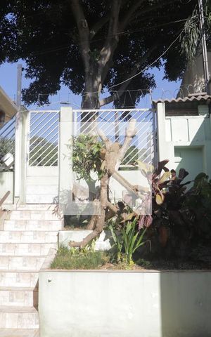 Casa à venda com 380m², 6 quartos e 4 vagasÁrea externa