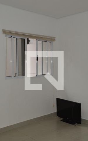 Studio para alugar com 28m², 1 quarto e sem vagaSala / Quarto