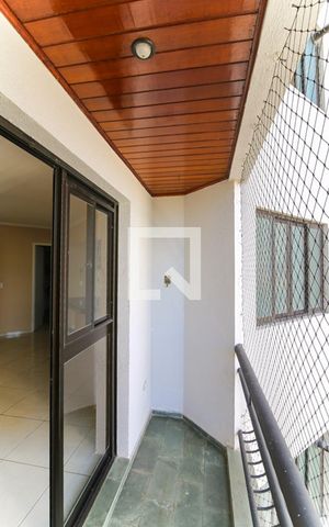 Apartamento para alugar com 74m², 2 quartos e 1 vaga Apartamento para alugar com 74m², 2 quartos e 1 vagaVaranda da Sala