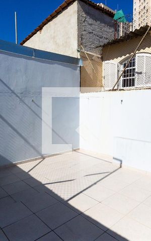 Casa à venda com 128m², 3 quartos e 2 vagas Casa à venda com 128m², 3 quartos e 2 vagasVista