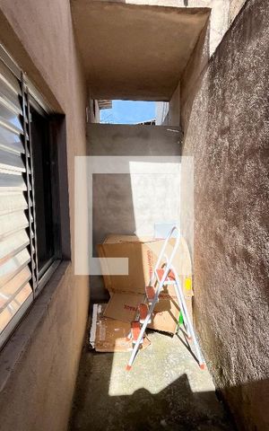 Casa para alugar com 35m², 1 quarto e 1 vaga Casa para alugar com 35m², 1 quarto e 1 vagaVaranda
