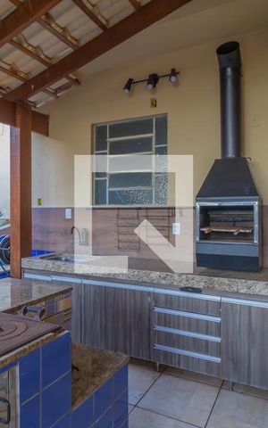 Casa à venda com 390m², 3 quartos e 2 vagas Casa à venda com 390m², 3 quartos e 2 vagasÁrea Externa