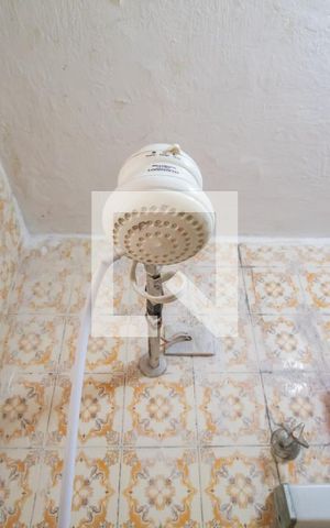 Casa à venda com 192m², 4 quartos e 2 vagas Casa à venda com 192m², 4 quartos e 2 vagasBanheiro