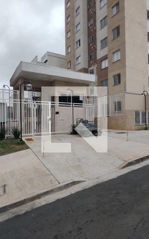 Apartamento à venda com 30m², 1 quarto e sem vaga Apartamento à venda com 30m², 1 quarto e sem vagaFachada