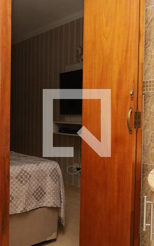 Casa à venda com 158m², 3 quartos e 4 vagasBanheiro - Quarto 1