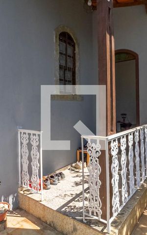Casa à venda com 200m², 3 quartos e 1 vaga Casa à venda com 200m², 3 quartos e 1 vagaEntrada