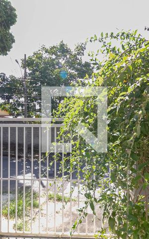 Casa à venda com 200m², 3 quartos e 1 vaga Casa à venda com 200m², 3 quartos e 1 vagaVista da sala