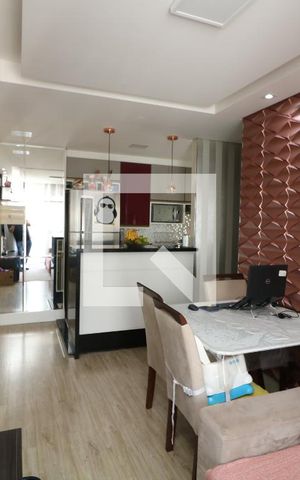 Apartamento à venda com 47m², 2 quartos e 1 vagaSala