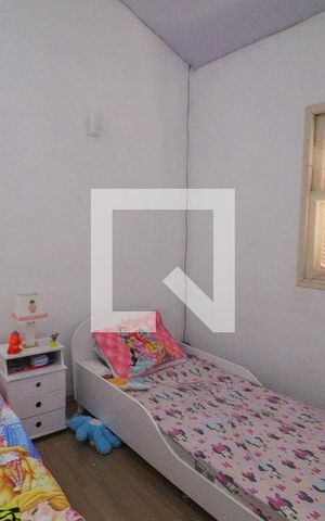 Casa de condomínio à venda com 5000m², 6 quartos e 3 vagas Casa de condomínio à venda com 5000m², 6 quartos e 3 vagasEdícula