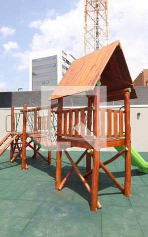 Apartamento para alugar com 88m², 3 quartos e 2 vagasÁrea comum - Playground