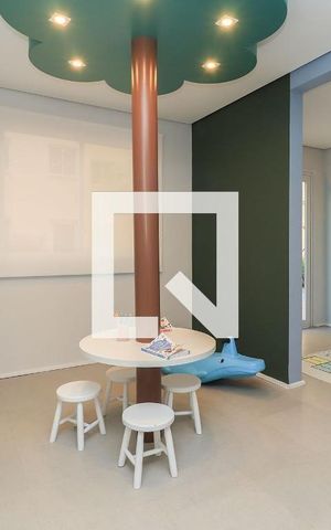 Apartamento à venda com 33m², 2 quartos e sem vaga Apartamento à venda com 33m², 2 quartos e sem vagaBrinquedoteca