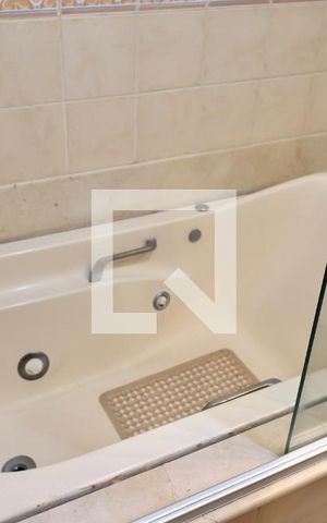 Apartamento para alugar com 88m², 2 quartos e 1 vaga Apartamento para alugar com 88m², 2 quartos e 1 vagaBanheiro