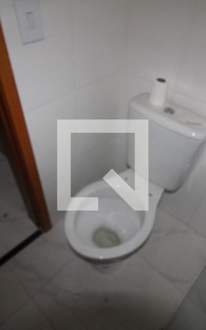 Apartamento para alugar com 36m², 2 quartos e sem vagaBanheiro